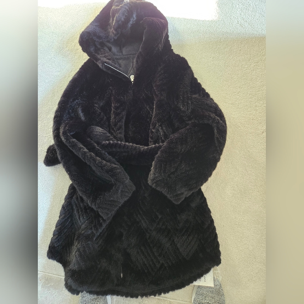Muer Faux Mink Jacket Sz M NWT